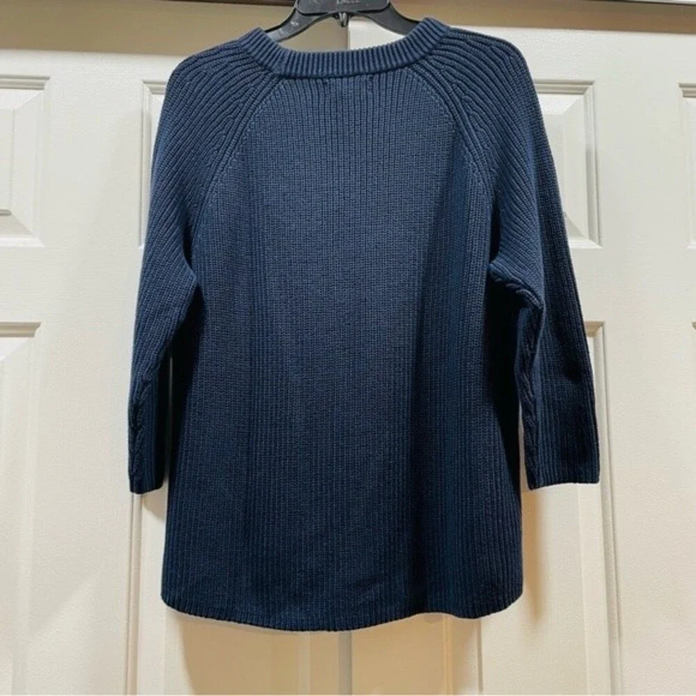 Lands' End Navy Sweater Size M/P Petite